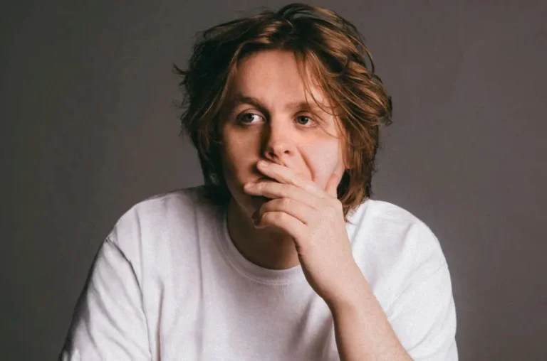 Is Singer Lewis Capaldi Christian?