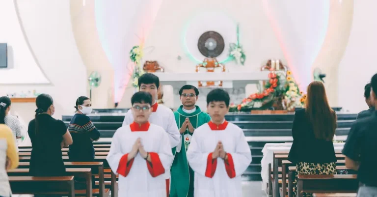 Creative And Meaningful Names For Christian Men’S Groups