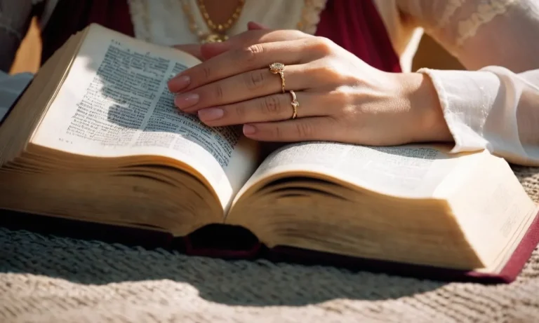 What Does The Bible Say About A Virtuous Woman?