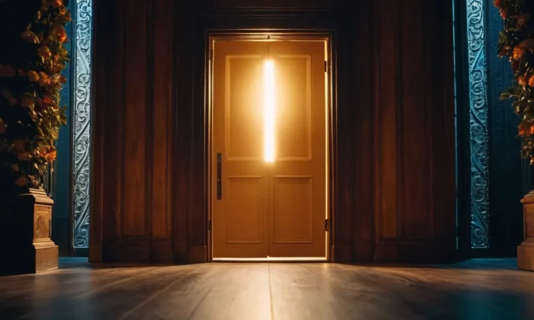 Doors Opening By Themselves: Spiritual Meaning And Interpretations