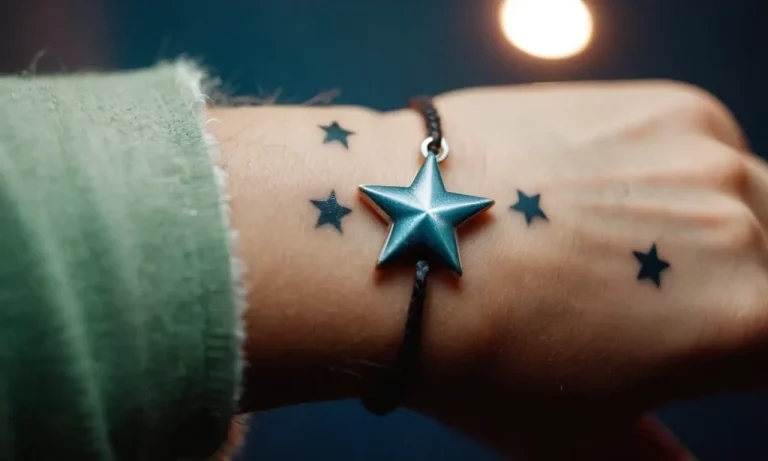 Star Tattoo Meaning: Unveiling The Symbolism Behind This Celestial Design